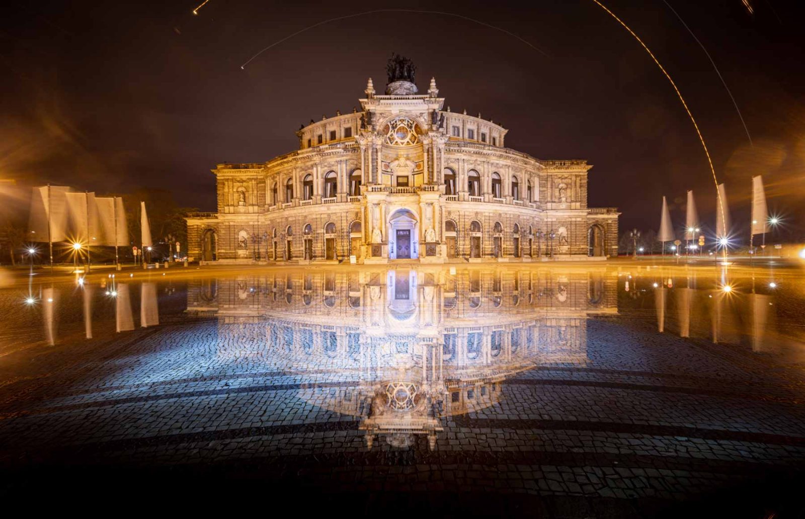 Camera Rotation - Semper Oper - Dresden